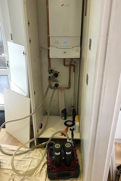 New Worcester boiler installation In Hove. Complete with a system flush